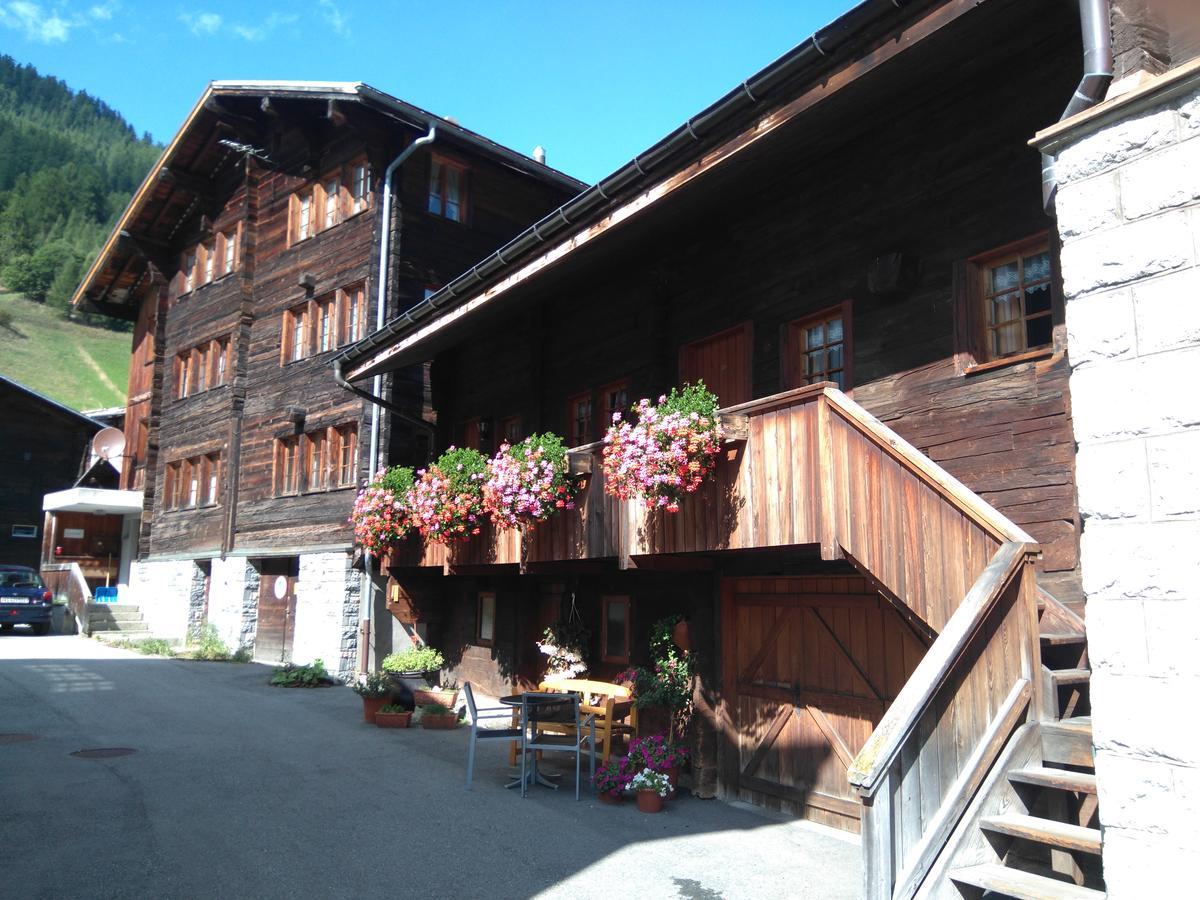 Hotel Nufenen Ulrichen Exterior photo